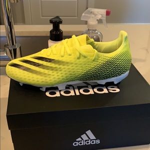 Women’s soccer cleats